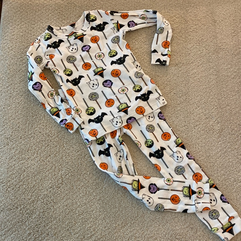 Baby Gap Halloween Candy Fitted Pajamas 4